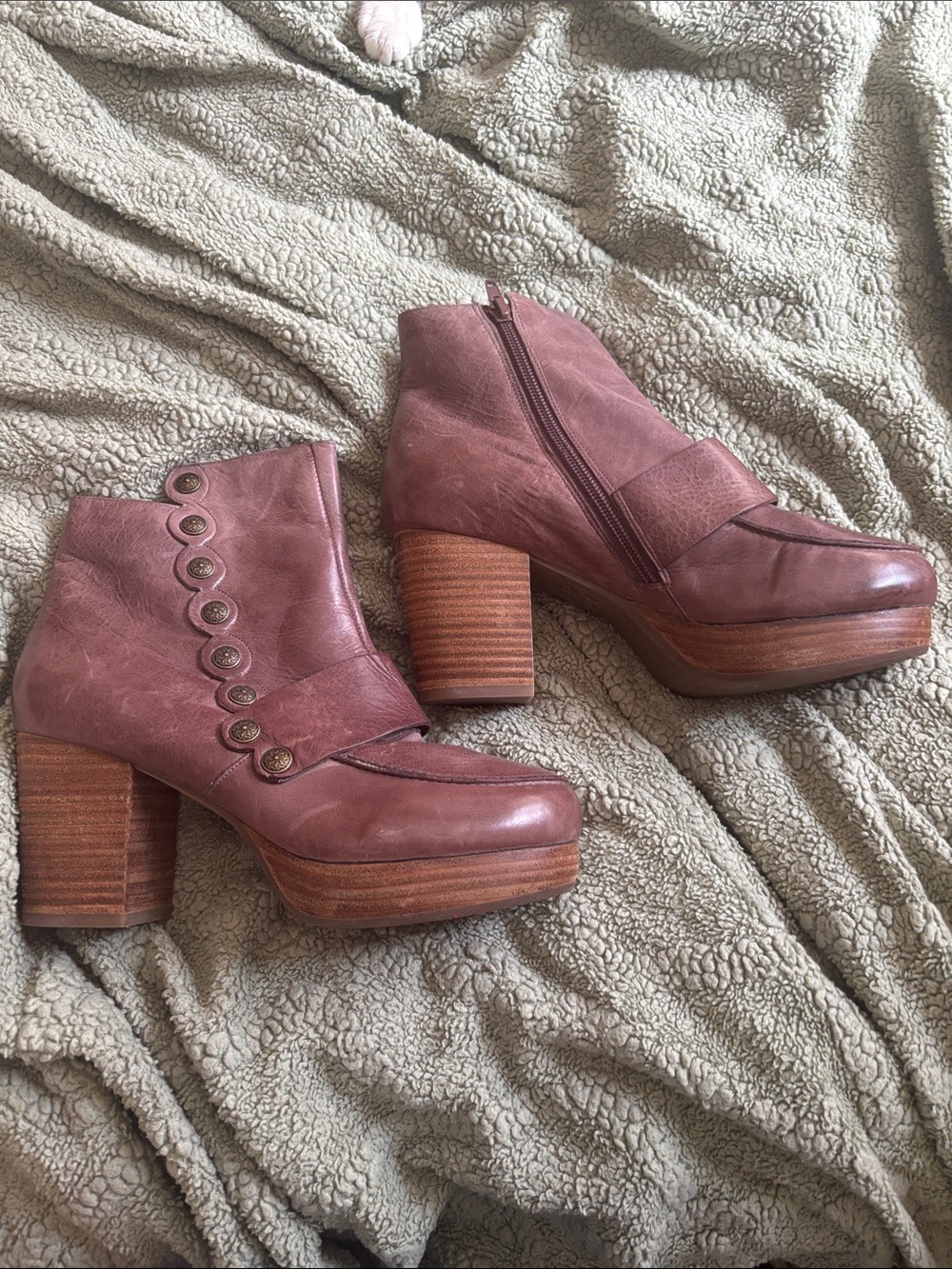 Miz Mooz Mauve Leather Ankle Boots